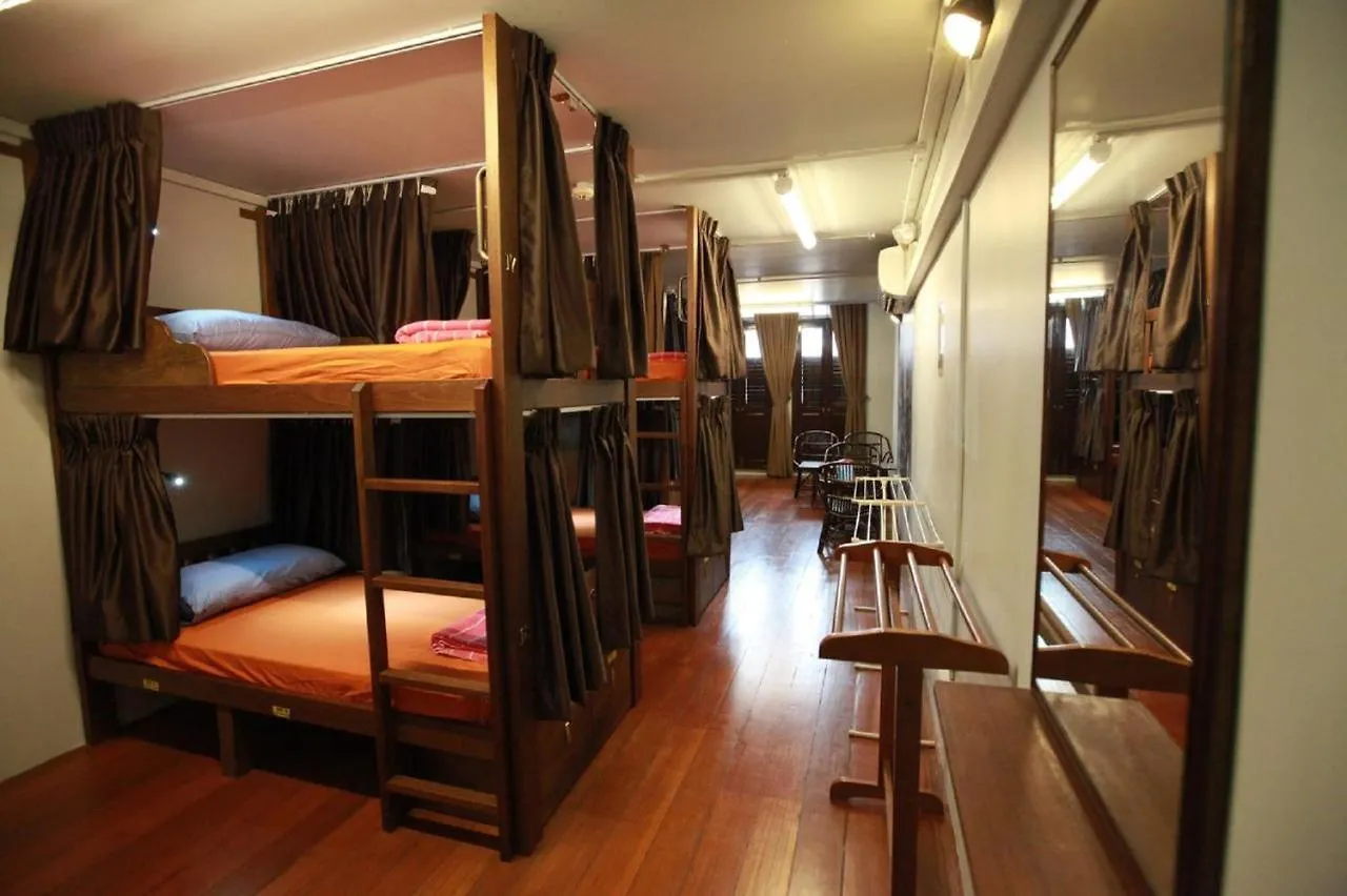 Albergue K Space Inn 569 Singapura